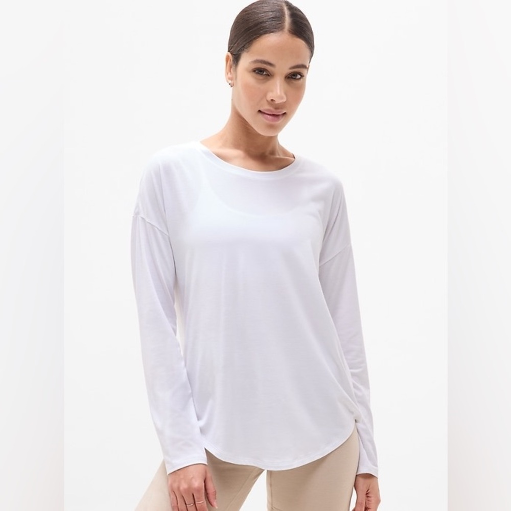 Athleta Long Sleeve Top